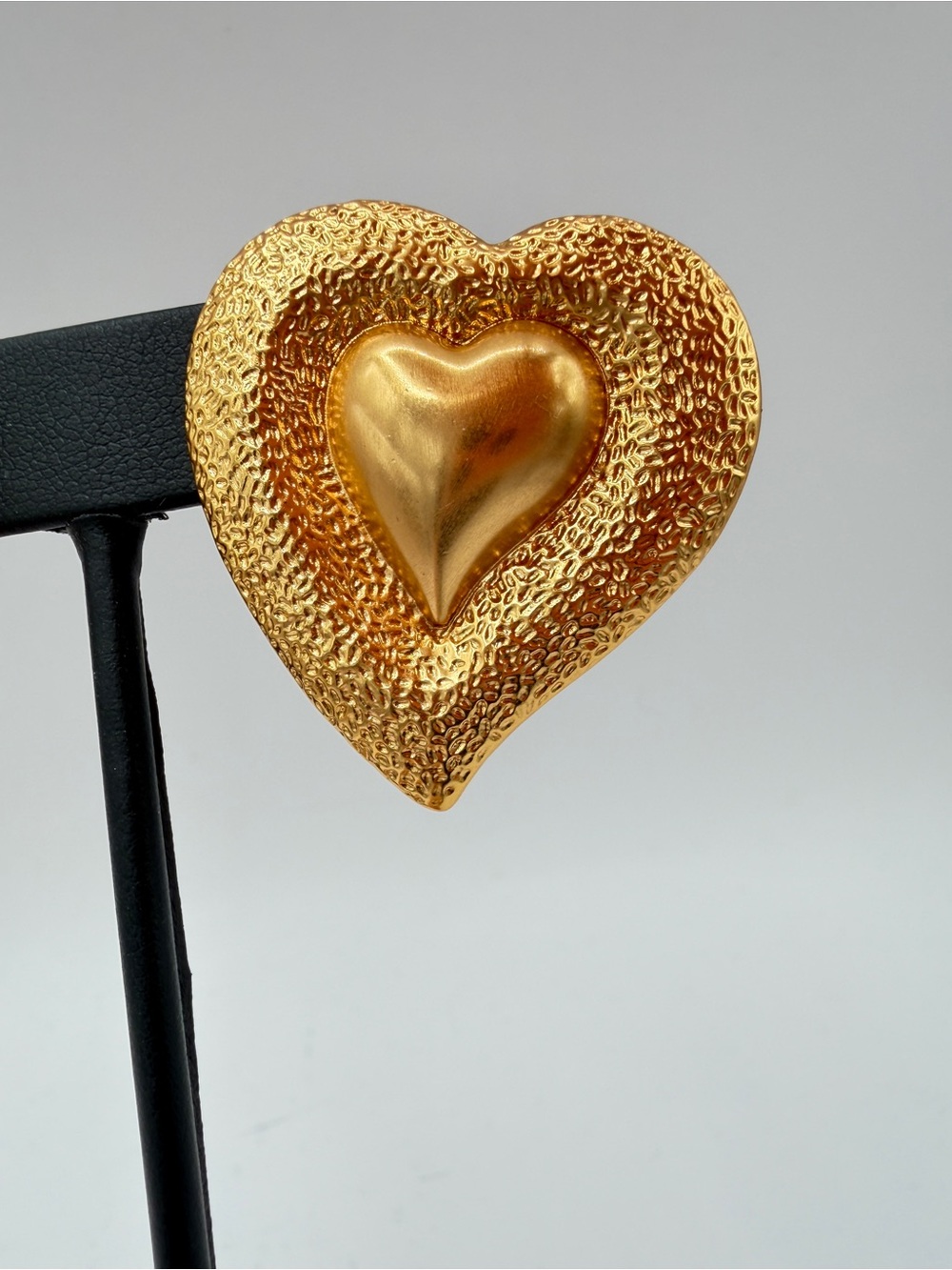 Vintage YVES SAINT LAURENT YSL Textured Heart Pierced Earrings - Picture 2 of 8